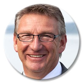 Stefan Pflugmacher Experte für Geldanlagen Stefan Pflugmacher Experte für Geldanlagen